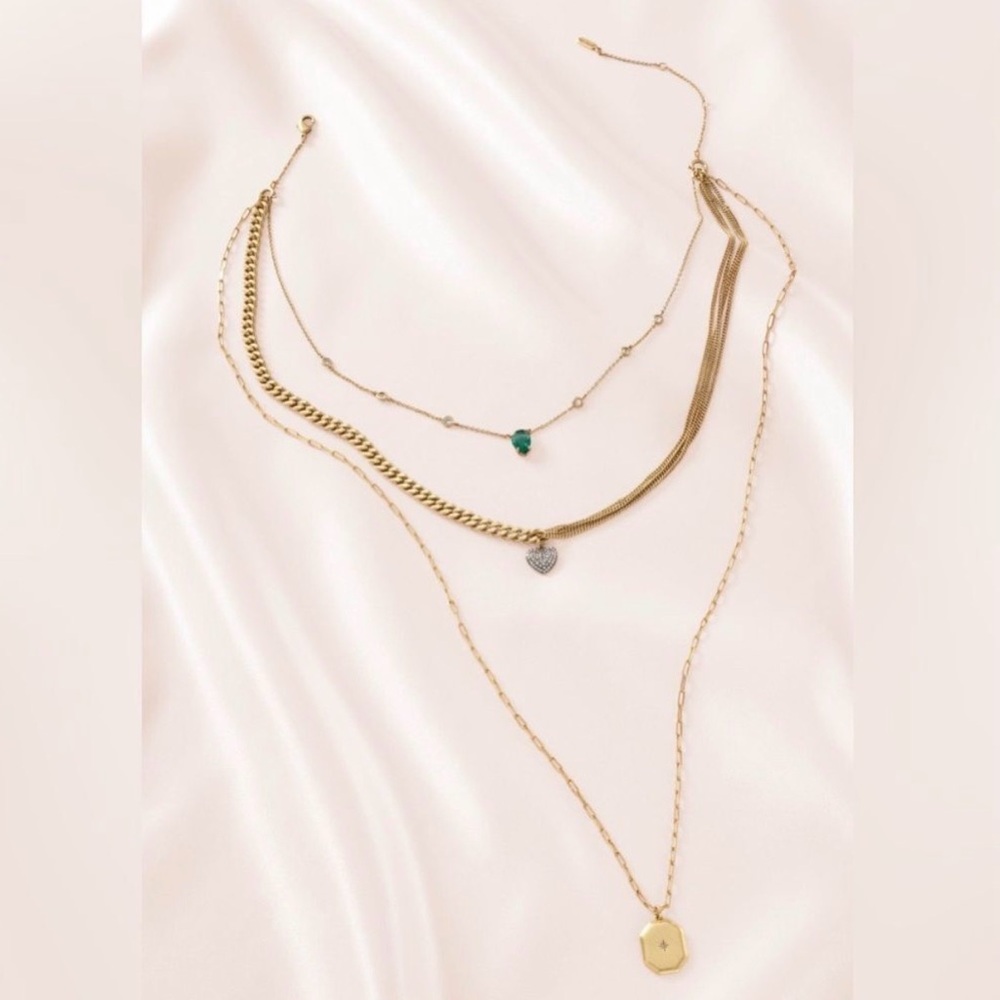 Stella & Dot Layered Heirloom Necklace Gold Tone, EUC